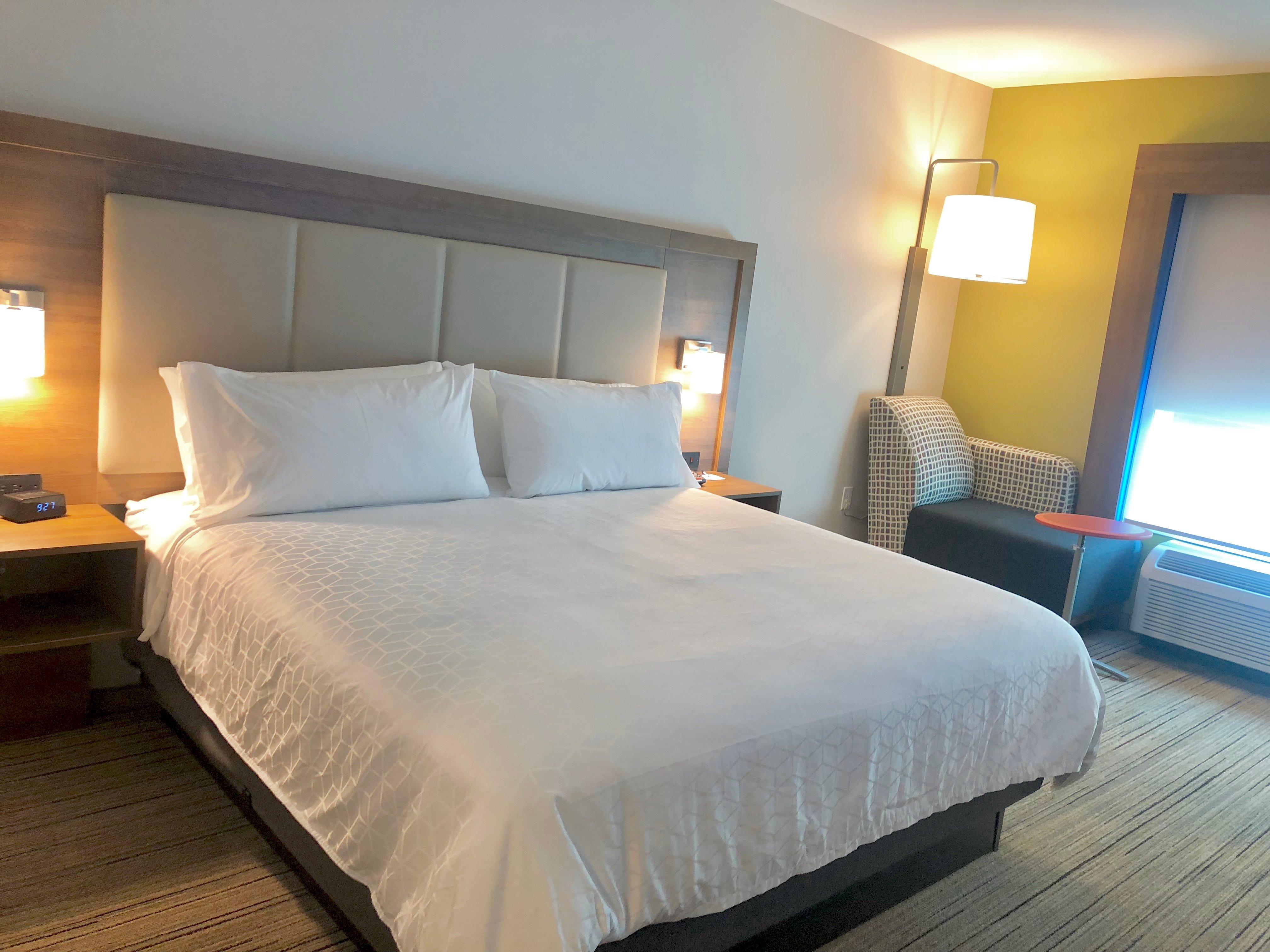 Holiday Inn Express & Suites Raleigh Airport - Brier Creek By Ihg Buitenkant foto
